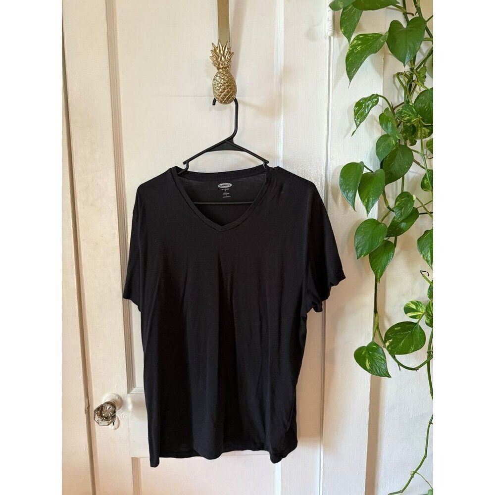 Old Navy soft washed size large shirt